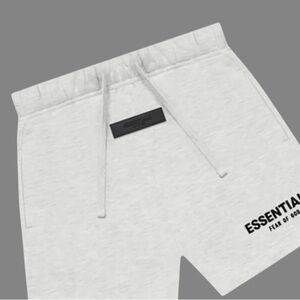 Fear of God Essentials Kids Sweatshort 'Light Oatmeal'